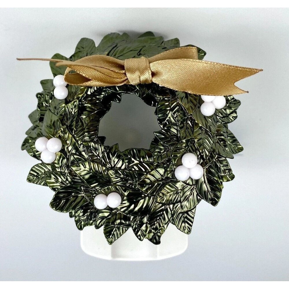 Yankee Candle Magical Wreath Lights Up Scent Plug In Electric Diffuser Base NWT